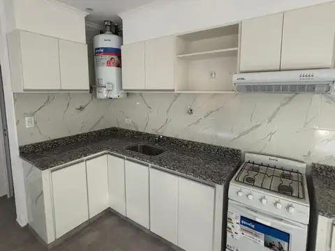 Depto Tipo Casa 3 ambientes con 1 baño