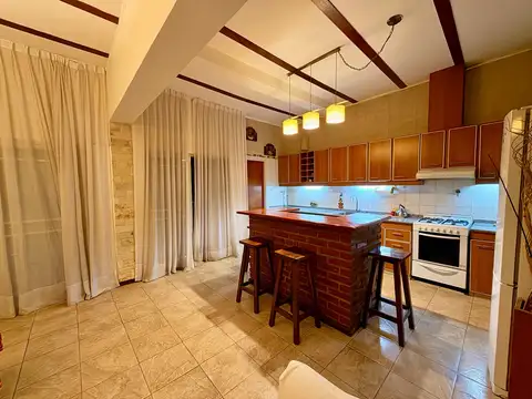 Casa en Venta – 5 Ambientes – Ramos Mejía Sur