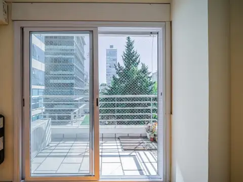 Juan Carlos Cruz 1800