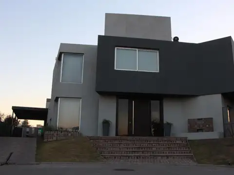 Av. Mahatma Gandhi  al 1300