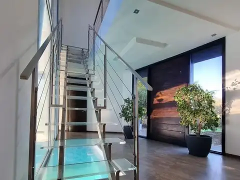 Casa en Venta en Countries y Barrios Cerrados en Cordoba Capital, USD 420.000