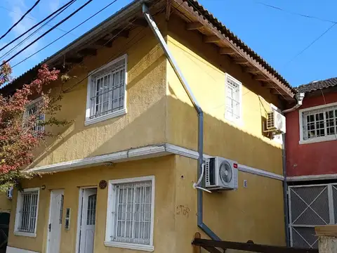 Alquiler. Duplex. 3 amb con ent p auto y patio de 15 m²