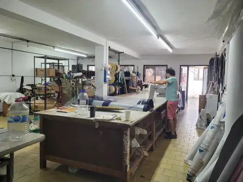 GAPON EN DOS PLANTAS CON FONDO LIBRE