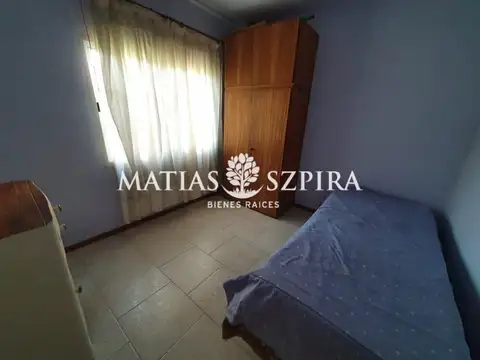 Casa 4 ambientes con 1 baño
