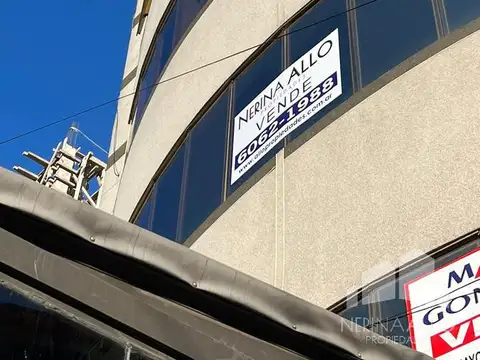 Oficina en Venta 24 años