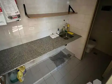 VENTA OFICINA MORON CENTRO