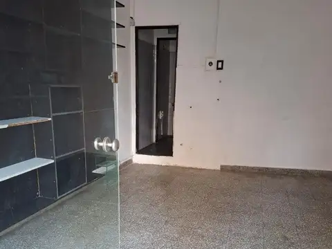 Local en Nuñez
