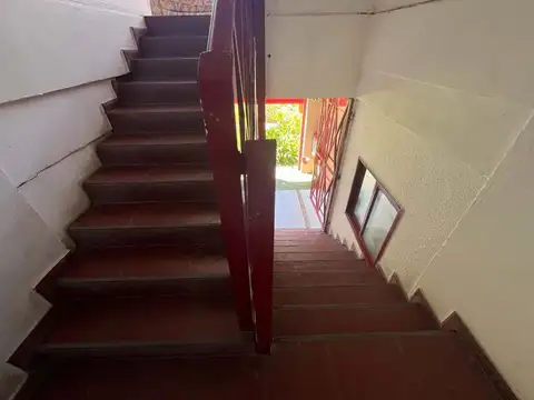 Alquiler comercial oficina en Galería calle Chubut