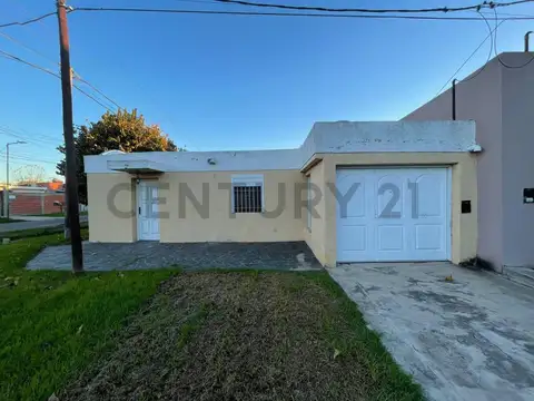 Calle 17 1100, Piso 0