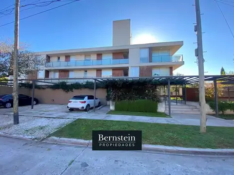 DEPTO EN VENTA :: 3 AMB :: 2 COCH :: PILETA PROPIA