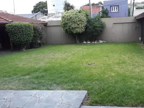 Casa en Alquiler en Florida Belgrano/Oeste, $ 1.800.000
