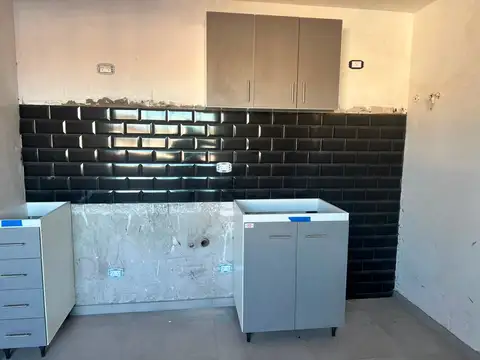 VENTA BERNAL 2 AMBIENTES A ESTRENAR OPORTUNIDAD !