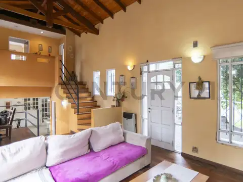 Casa 4 ambientes con 1 baño