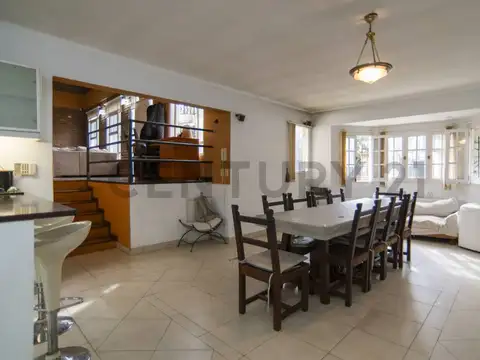 Casa en Venta City Bell APTO BANCO