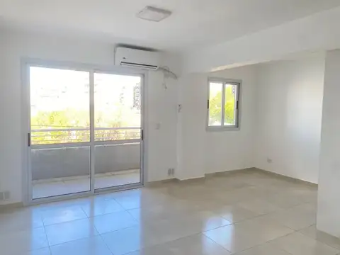 ALQUILER DEP. MONOAMB. DIVISIBLE DE 45m CON BALCON