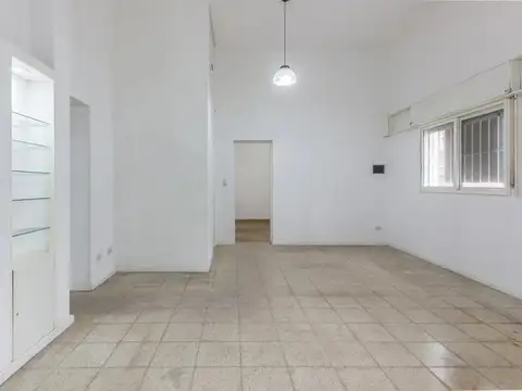 Depto Tipo Casa en Venta con 1 cocheras