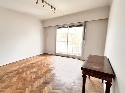 Av. CÓRDOBA 1500, Piso 7