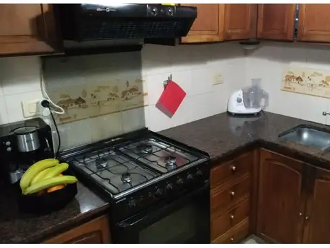 Casa 4 ambientes con 3 baños