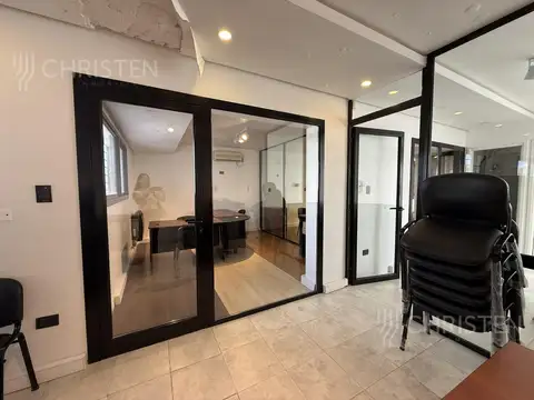 Oficina en Alquiler al Sur