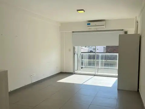 Departamento en Alquiler en Boedo, $ 650.000