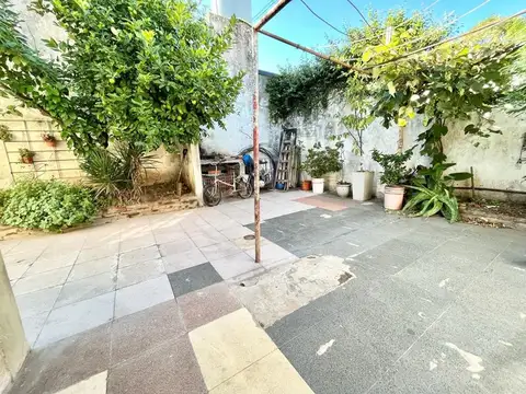 Depto Tipo Casa en Venta en Castelar, USD 60.000