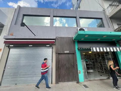 LOCAL Y OFICINAS RAMOS MEJIA - AV. DE MAYO AL 400