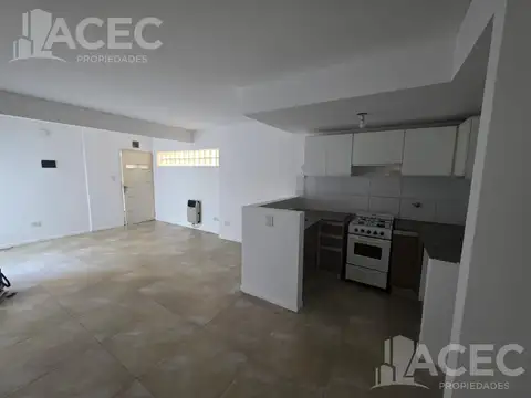 Depto Tipo Casa en Alquiler de 2 ambientes