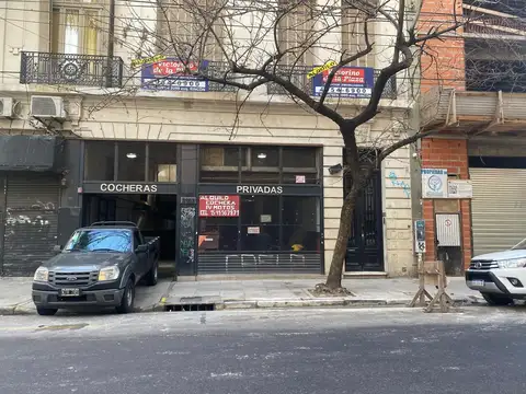 Cochera en Congreso