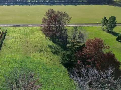 Hermoso Terreno en La Cañada Polo Club.