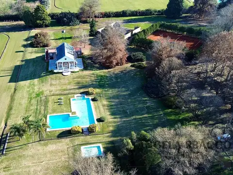 Terreno en Venta de 2465,0 m2