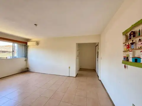Emilio Castelar 4400