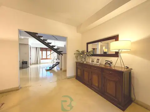 Casa en Venta de 5 dormitorios