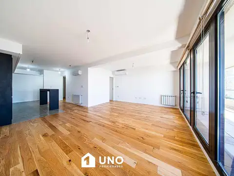 Av. Libertad y Colón - Piso Exclusivo de 2 Dormitorios con Vista al Río. Cochera disponible.