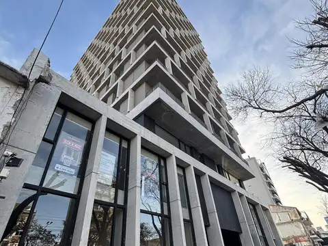 Local doble altura en Torre Bamboo - Olivos