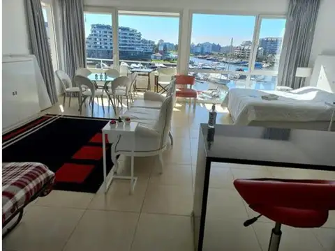 Avenida Del Puerto 200