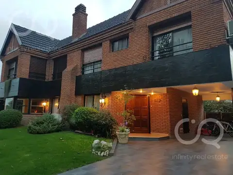 APTA  CREDITO - PROPIEDAD DE 6 AMBIENTES EN VENADO I - CANNING