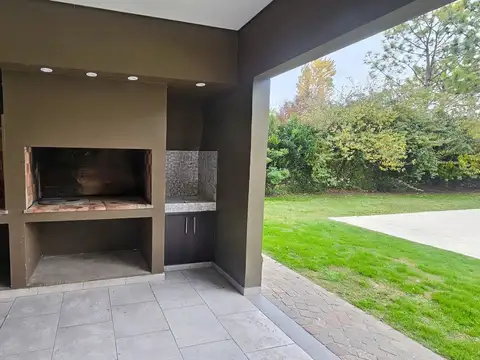Casa en Venta al Este