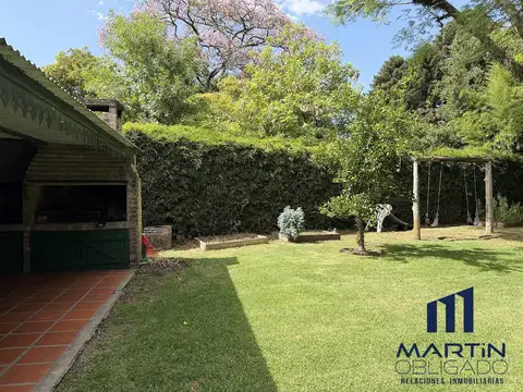 Venta Casa barrio con Portón en Bella Vista, con pileta