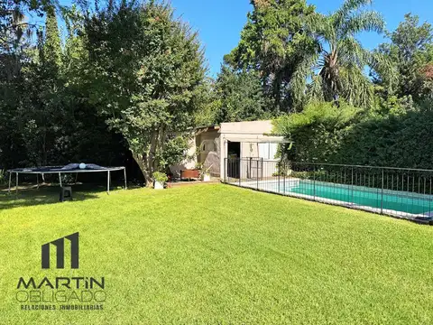 CASA VENTA BELLA VISTA BARRIO CON PORTÓN 1 PLANTA JARDÍN PILETA 2  ENTRADAS  OPCIÓN USO PROFESIONAL