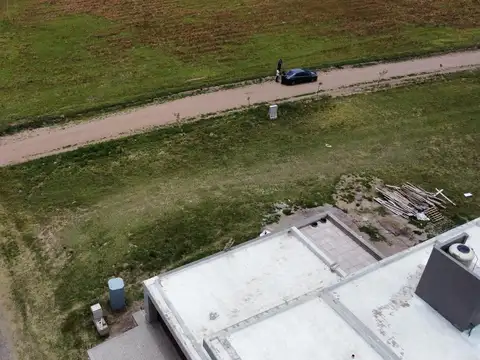 Terreno en Venta 20  mts Fondo