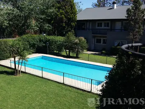 TRIPLEX EN VENTA  VILLA MORRA