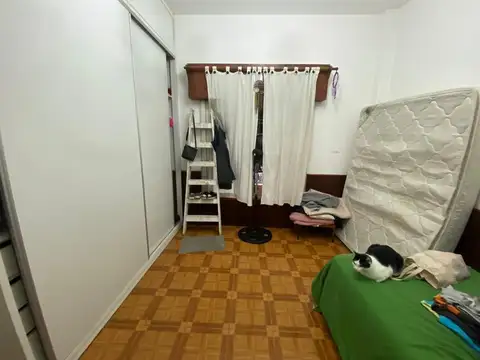 Casa 7 ambientes con 2 baños