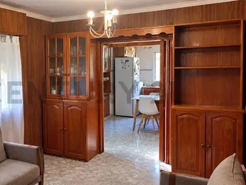 27 1500, Piso 0
