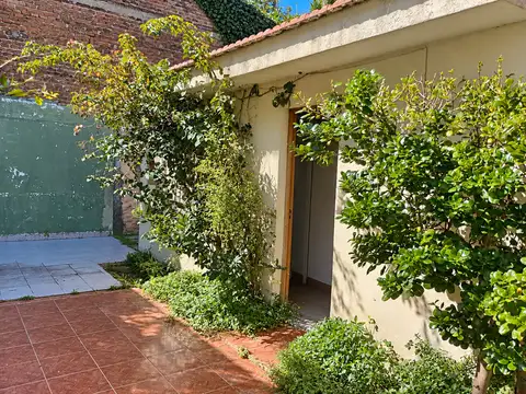 VENTA CASA 3 AMBIENTES MIRAMAR