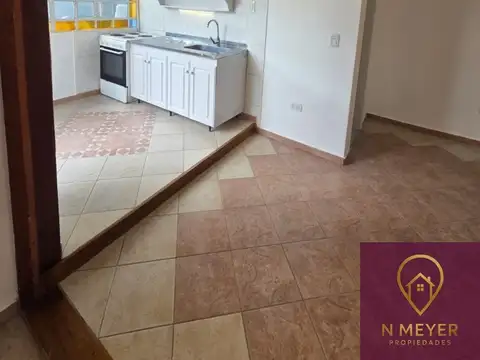 Depto Tipo Casa en Alquiler en San Miguel, $ 550.000