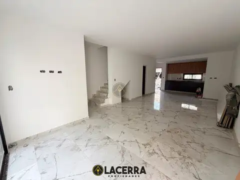 Duplex 4 ambientes con jardín en Villa Ballester - Residencias Aguer