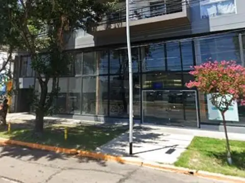 Local en venta o alquiler en Avellaneda