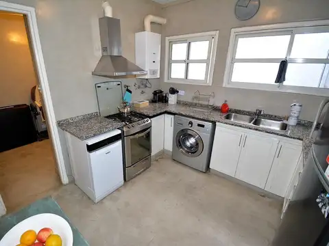 Departamento en venta en Belgrano - 3 dormitorios y dependencia