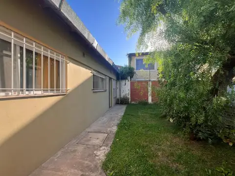 Juan Bautista Alberdi 1100