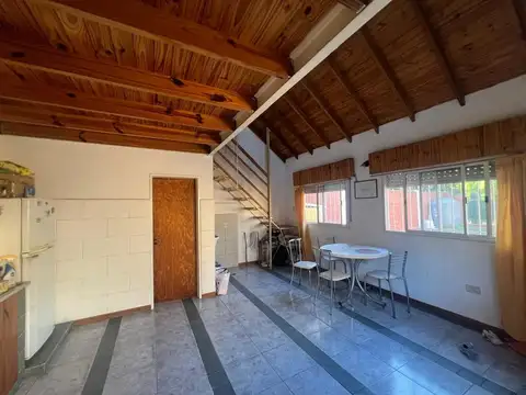 Casa 4 ambientes con 3 baños